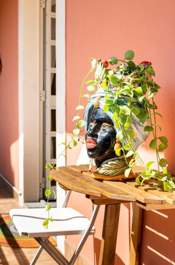 Follow The Sun Catania - Rooftop Terrace Bagian luar foto
