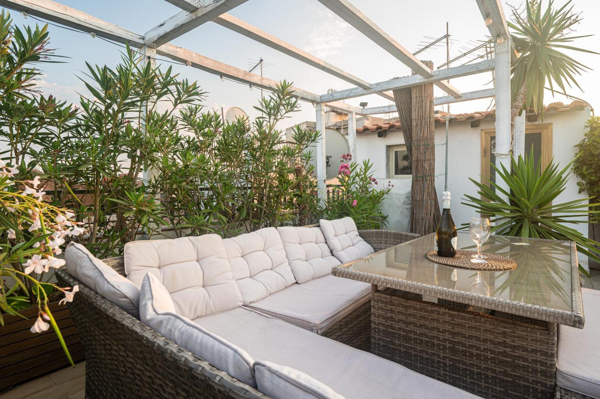 Follow The Sun Catania - Rooftop Terrace Bagian luar foto